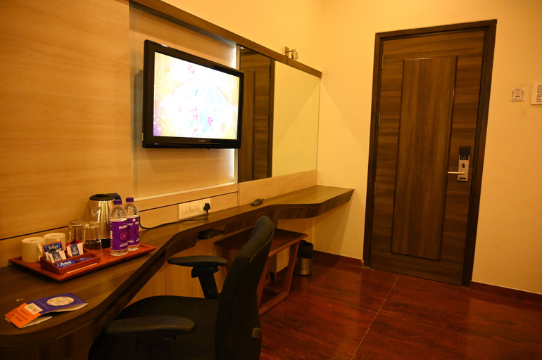 Others 4, HOTEL CENTER POINT, Solapur