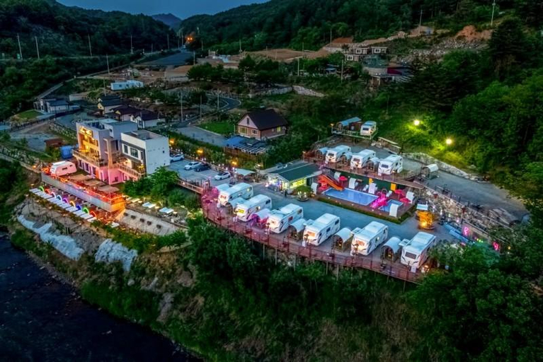 4, Hongcheon Botopia Healing Park Pension, Chuncheon