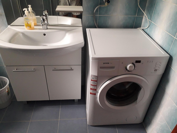 Bathroom 3, The apartment is on the ground floor - 1 entire floor 110 m2, Lopar/Supetarska Draga