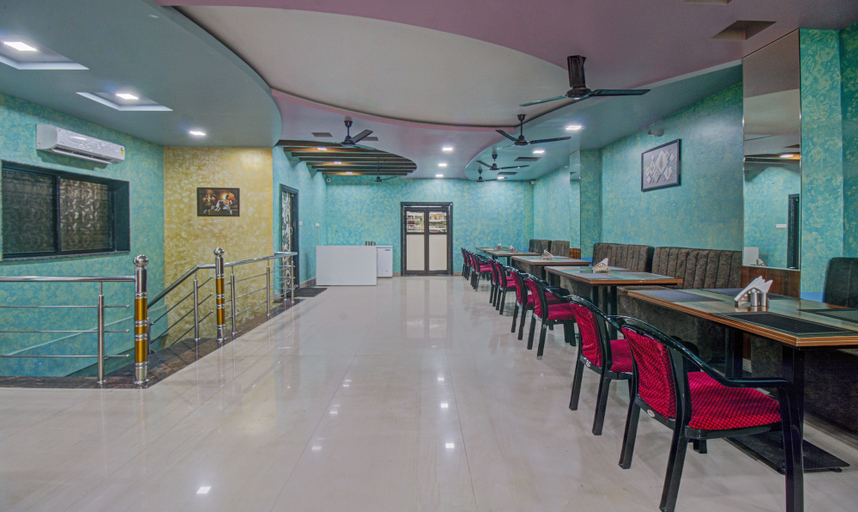 Food & Drinks 5, Treebo Royal, Chandrapur, Chandrapur