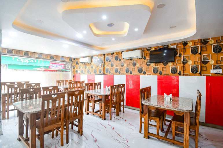 Food & Drinks 3, Fabexpress Royal Oak, South 24 Parganas