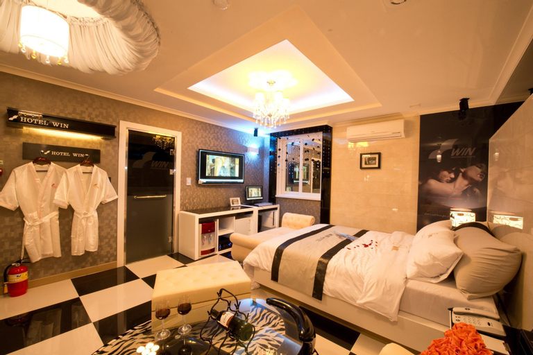 Bedroom 2, Naju Win Self check-in Motel, Naju