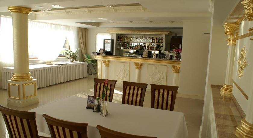 Food & Drinks 4, Hotel President, Lubartów
