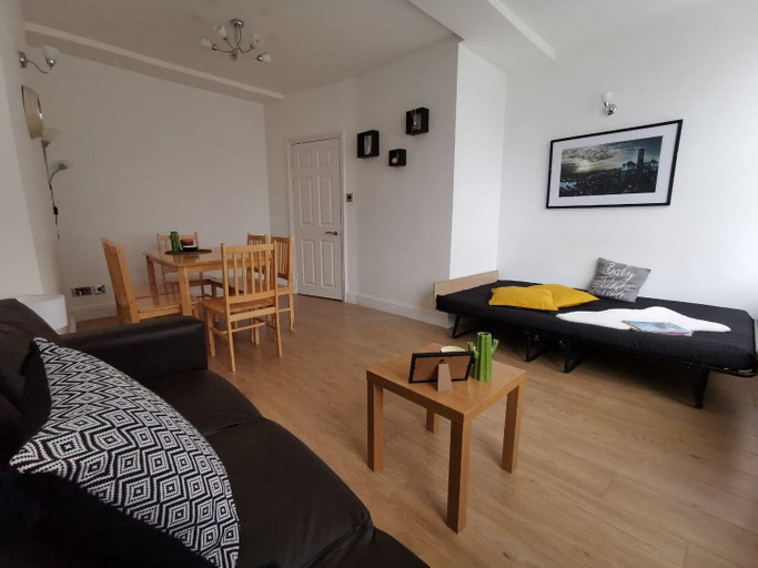 Others 4, Central Apartment near Barbican Centre, London