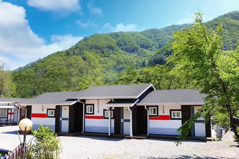 Others 5, Gapyeong Solomon Pension, Gapyeong