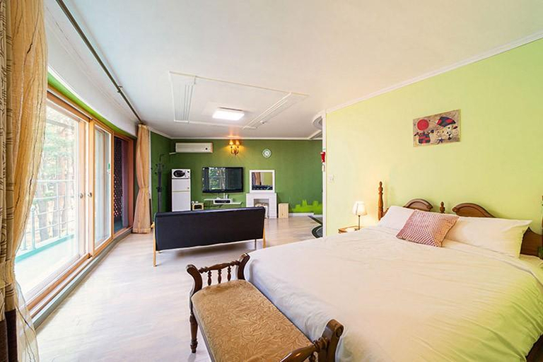 Bedroom 5, Yangyang Blue and Sea Pension, Yangyang