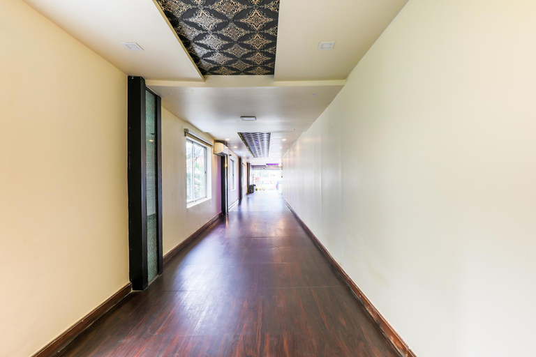 Public Area 2, FabHotel Astra Berry's - Nr. Marathahalli Main Road, Bangalore