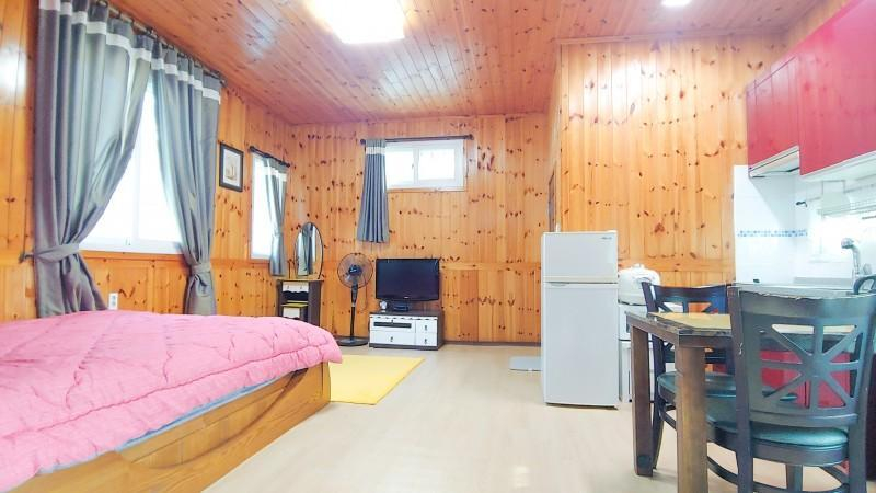 Bedroom 2, Gapyeong Green Valley Pension, Gapyeong