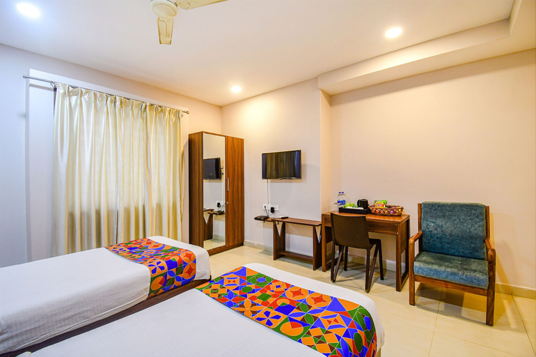 Bedroom 2, Fabhotel Royal Crystal, Khordha