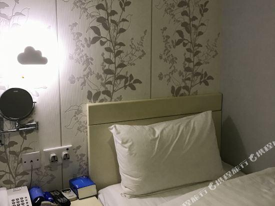 Joyce House (Tsim Sha Tsui), Kowloon
