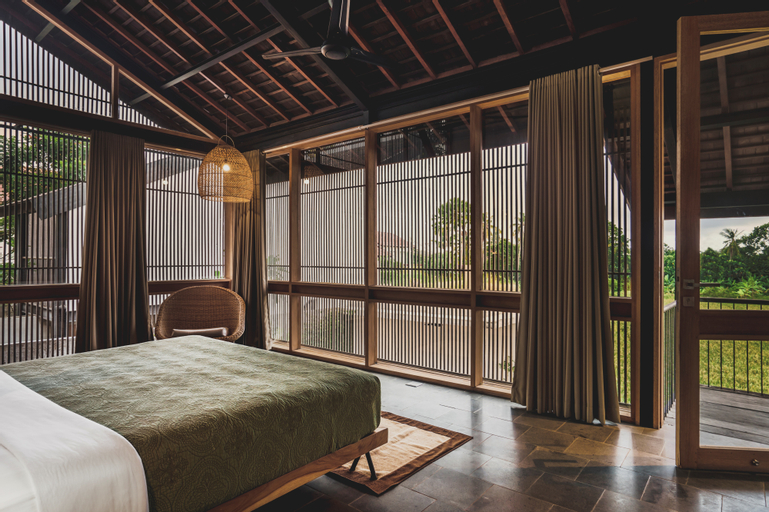 Bedroom 12