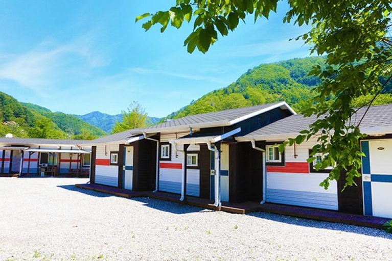 Others 4, Gapyeong Solomon Pension, Gapyeong