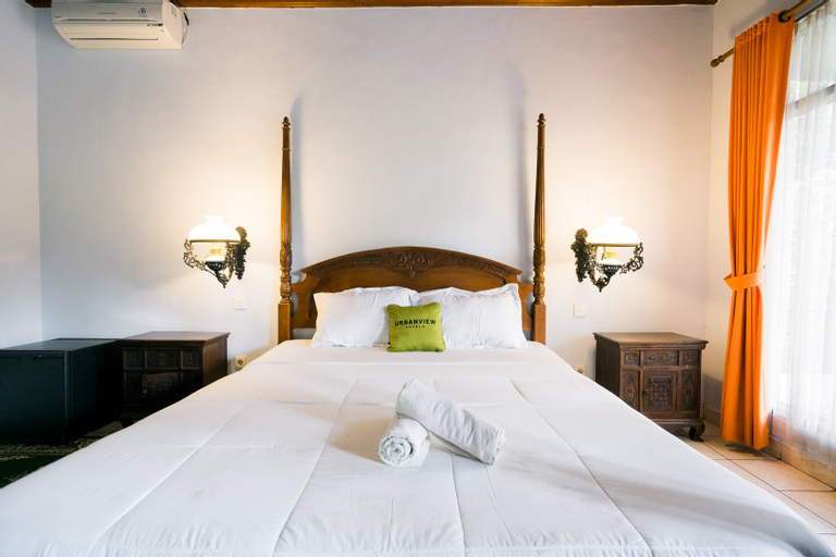 Bedroom 10