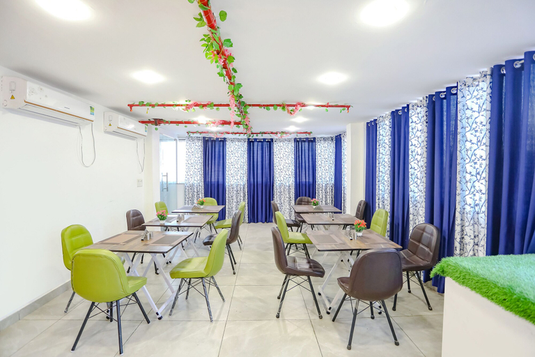 Food & Drinks 3, FabHotel Indirapuram By SBG, Gautam Buddha Nagar