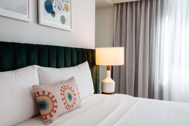 Bedroom 12