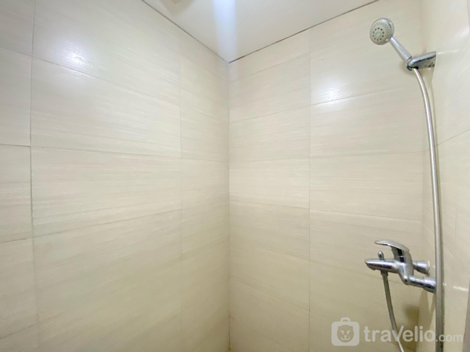 Bedroom 5, Comfort 1BR Gateway Pasteur Exit Toll By Travelio, Bandung