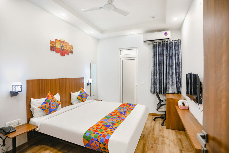 Bedroom 1, FabHotel Indirapuram By SBG, Gautam Buddha Nagar