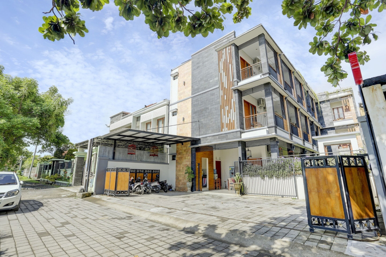 Exterior & Views 1, Hotel O March 67 Stay, Denpasar