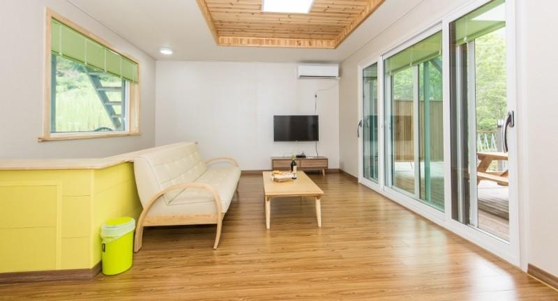 Others, Youngwol Bareungol Pension, Yeongwol