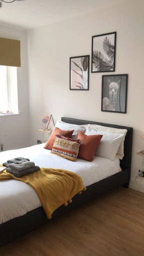 Bedroom 2, Central Apartment near Barbican Centre, London