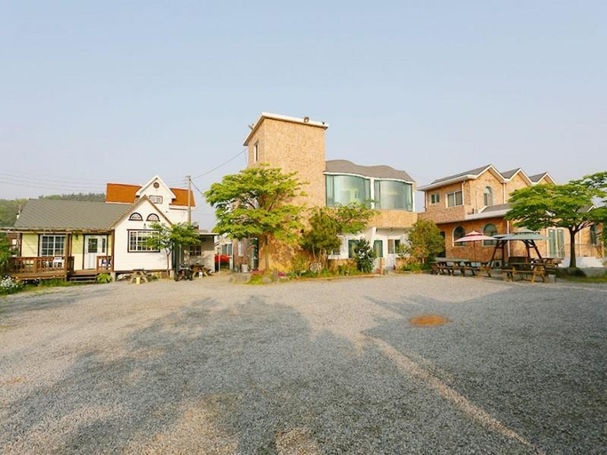 Exterior & Views 1, Taean (Anmyeondo) Anmyeon Pension, Taean