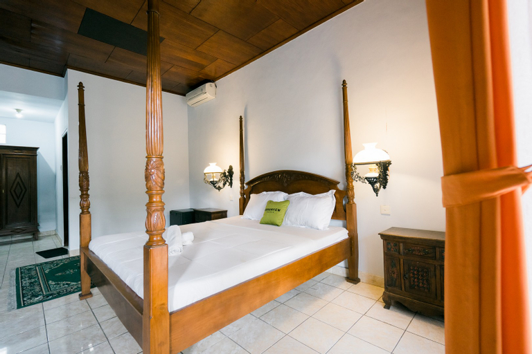 Bedroom 21