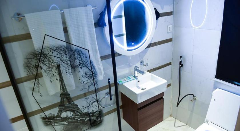 Bedroom 3, Mainstay Apartment & Suites, Oshimili North