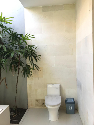 Bathroom 1, Holistic Villa - 2BR Bougenville Villa Nusa Dua, Badung