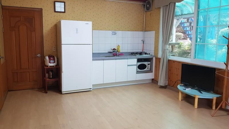Others 5, Nonsan Daedunsan Aria Pension, Geumsan