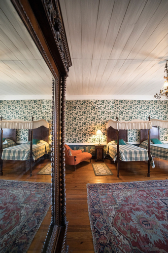 Bedroom 9