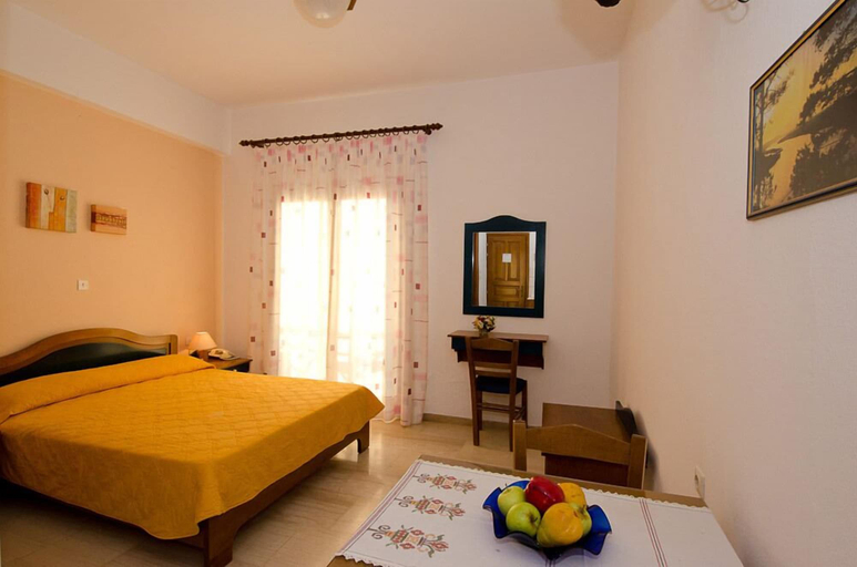 Bedroom 3, Delphi Hotel, Thessaly