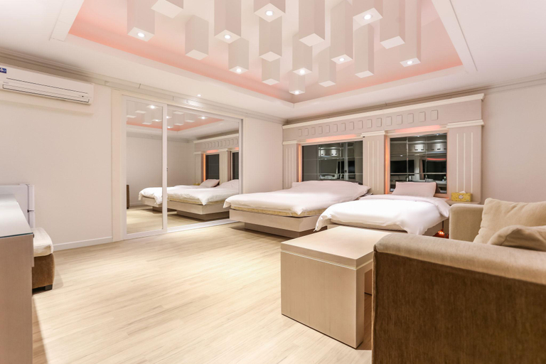 2, Taebaek Kkum Dream, Taebaek