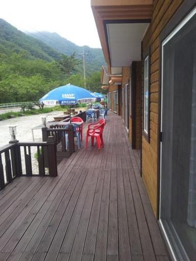 2, Gangneung Woojin Hwangto Pension, Gangneung