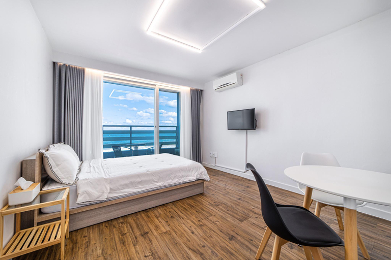 Bedroom 3, Yangyang Sky Sea Stay, Yangyang