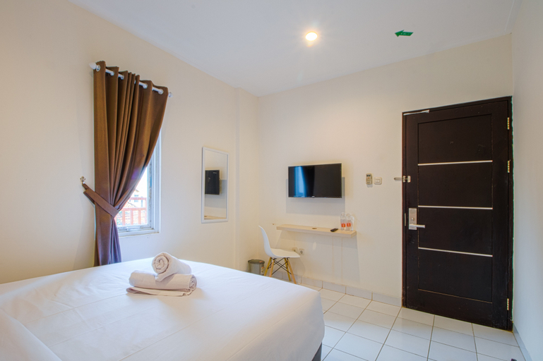 Bedroom 12