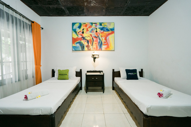Bedroom 28