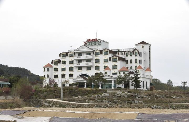 3, Chiaksan Hotel, Hoengseong