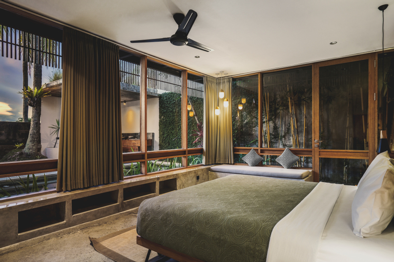 Bedroom 21