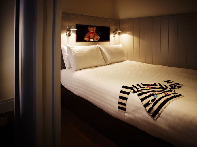 Bedroom 3, Old Town Chambers, Autograph Collection, Edinburgh