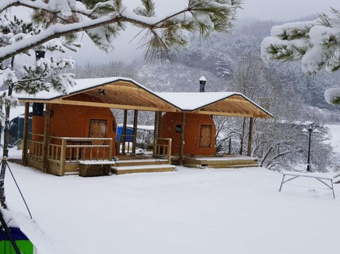 Exterior & Views 1, Hongcheon Alpaca Picnic Pension, Hongcheon