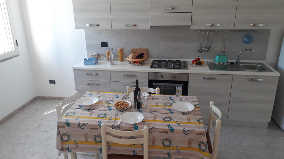 Others 4, Charming Holiday Home Near The Beach With A Terrace Parking Available, Pets, Lecce