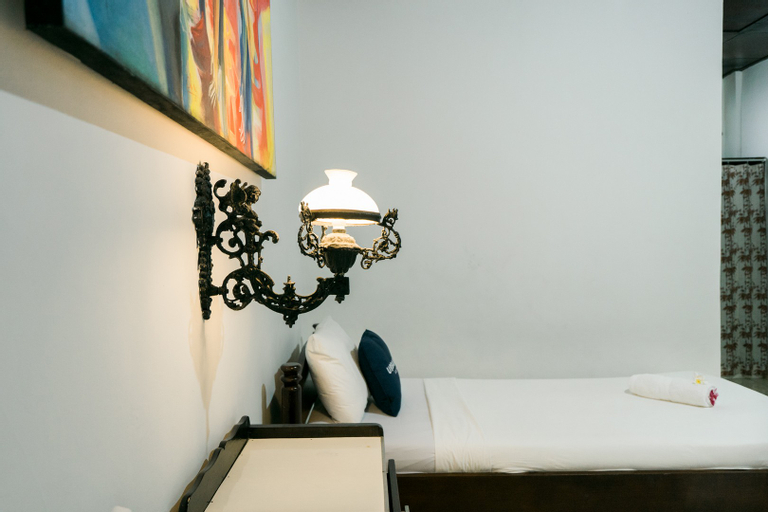 Bedroom 23
