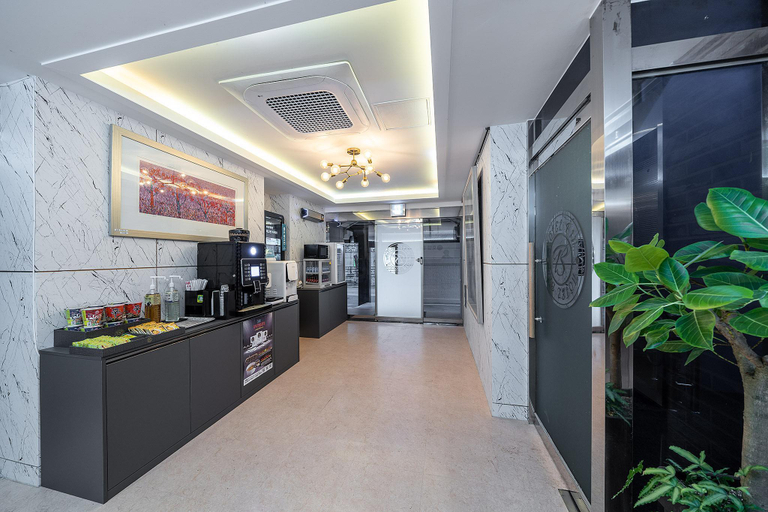 4, Incheon (Yonghyeon-dong) Hotel Vin, Nam