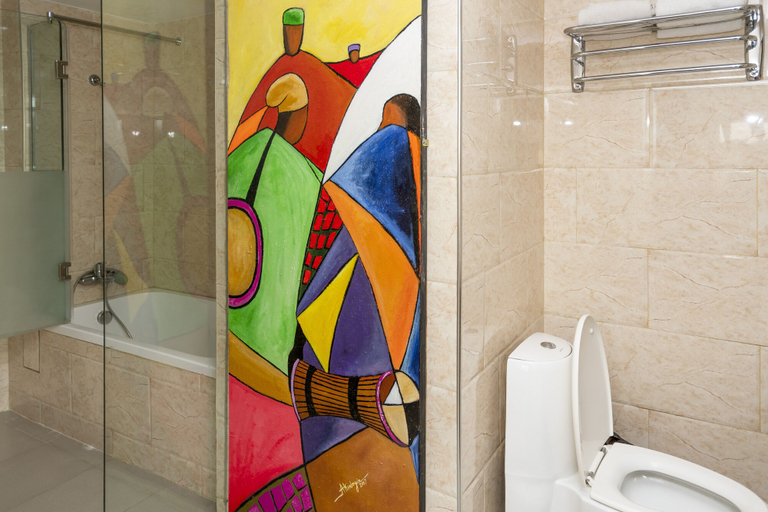 Bathroom 5, Hawthorn Suites By Wyndham Abuja, AbujaMun