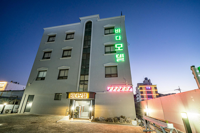 Exterior view 3, Ulsan Jinha Bada, Ulju