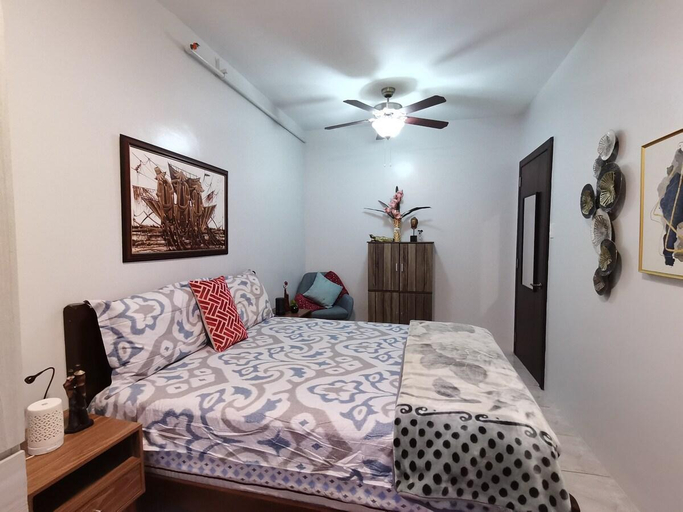 Bedroom, Cozy 2BR @City Center, Goshen Land Towers, Baguio City