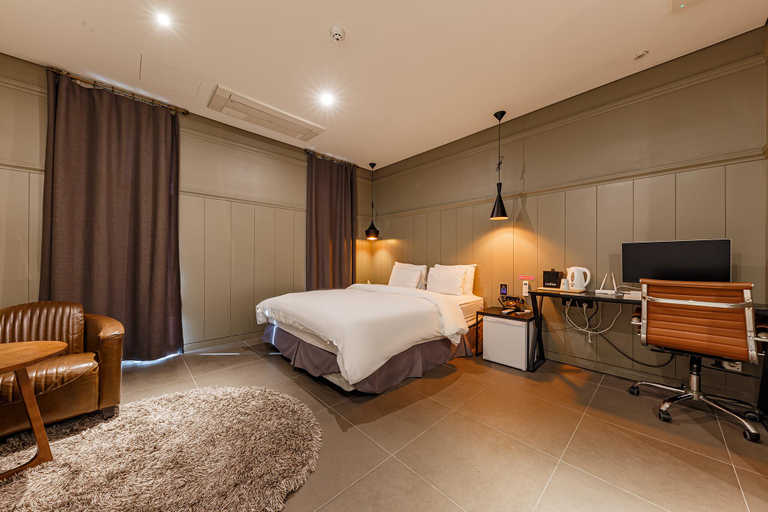 Bedroom 4, Okcheon Story, Okcheon