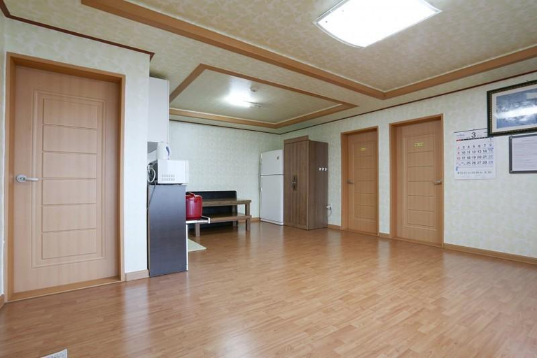Others 4, Namhae Sanmaru Tourism Pension, Namhae