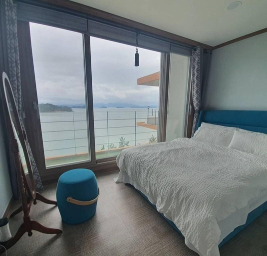 Bedroom 2, Haenam Lamerhae Nam Pension, Haenam