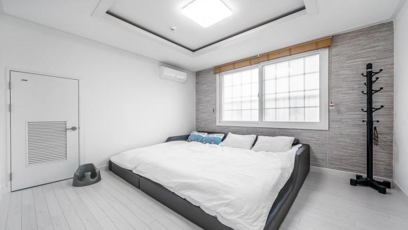 Bedroom 2, Seogwipo Vinsky's Pool Villa, Seogwipo